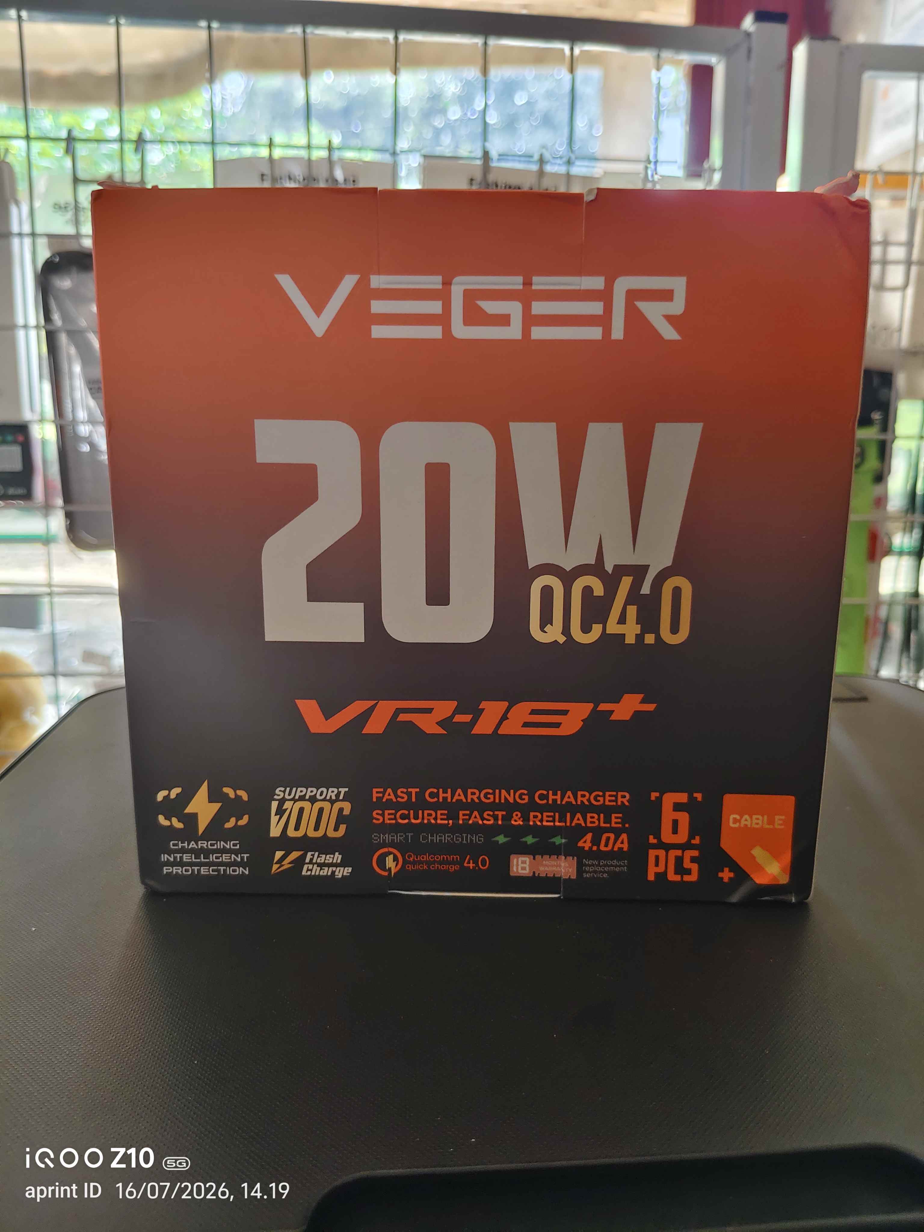 Charger Veger VR18+